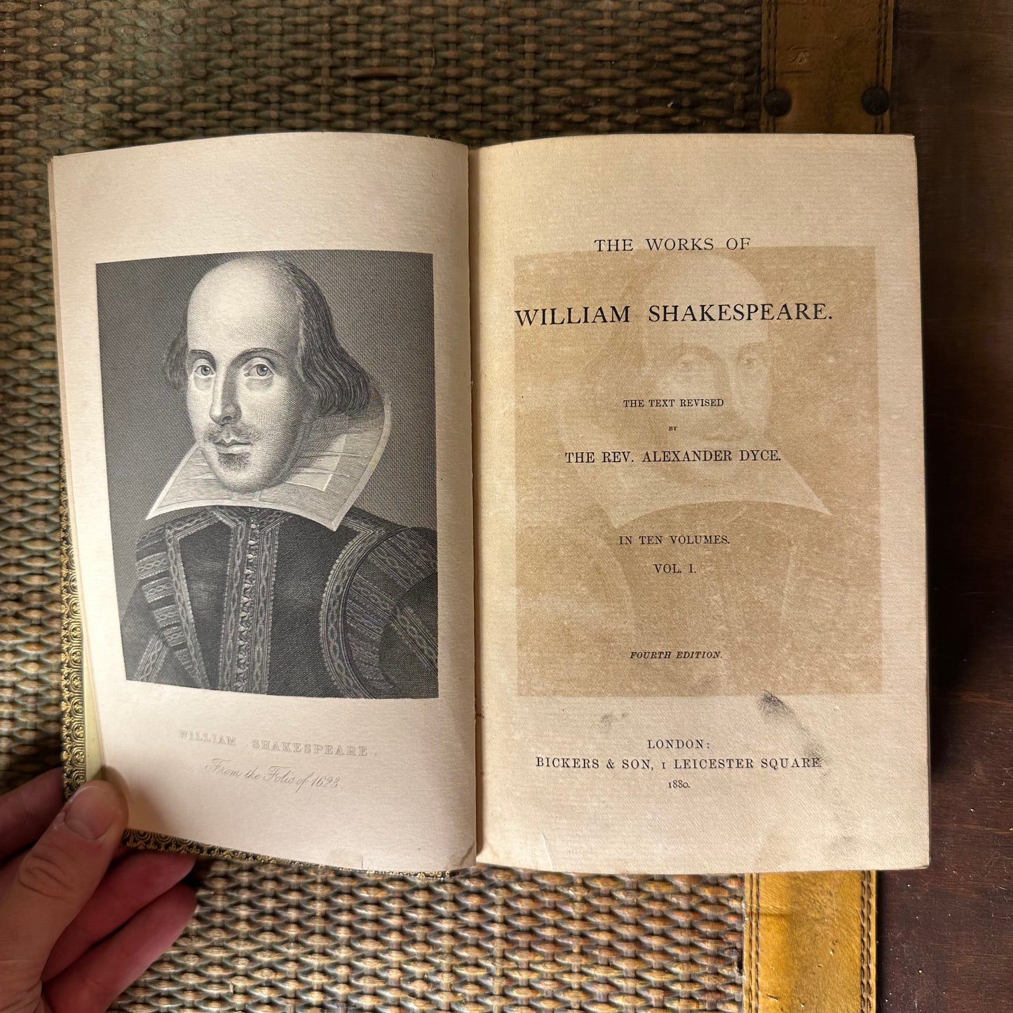 WILLIAM SHAKESPEARE - Tüm Eserleri, - Dyce’s - 1981 - 10 Cilt Koleksiyonun 8 Cildi