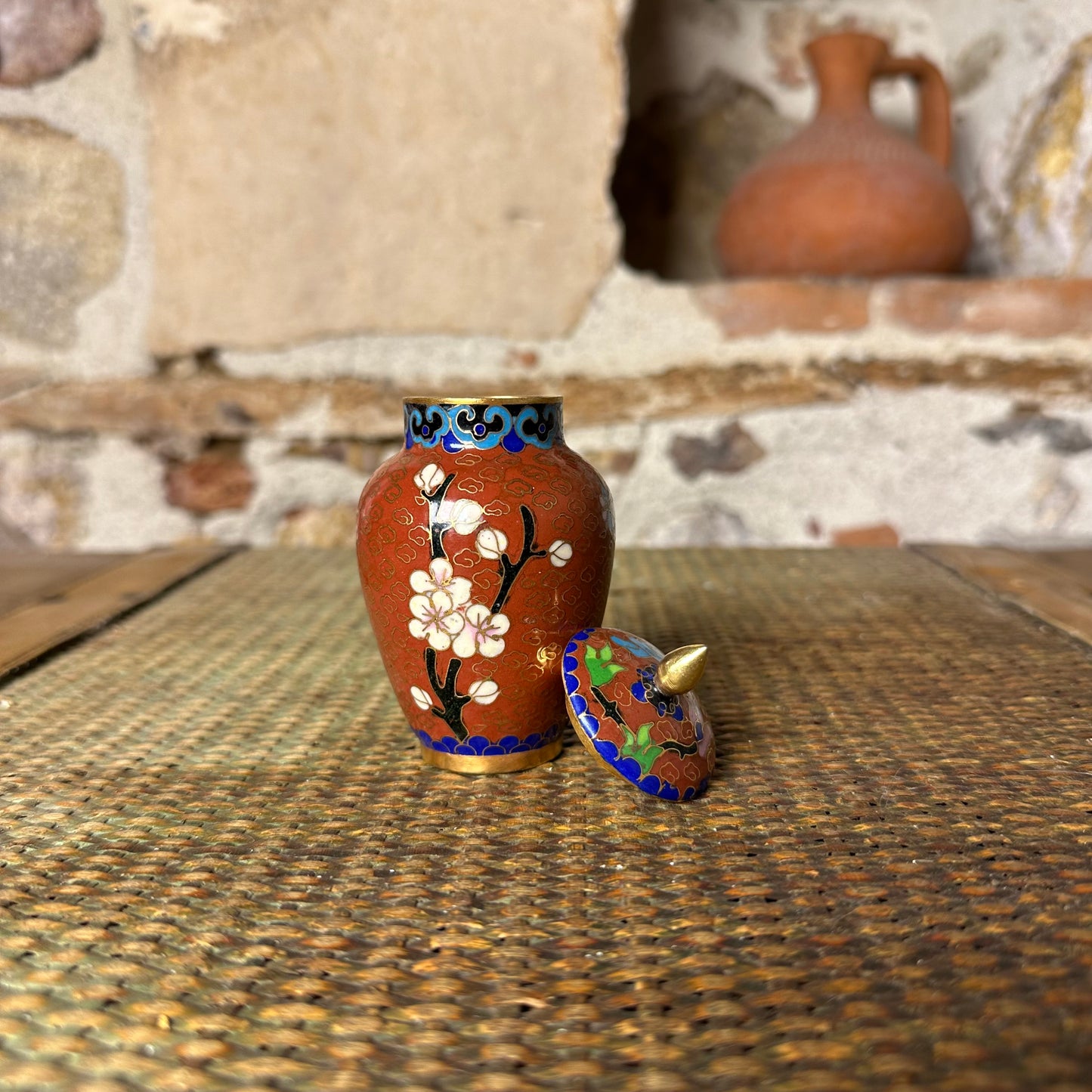 ÇİN- Kluazone Kapaklı Vazo - 19YY.